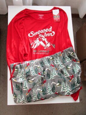 North Pole Trading Jersey Knit Pajamas - Santa's Snowed Inn Ski Lodge